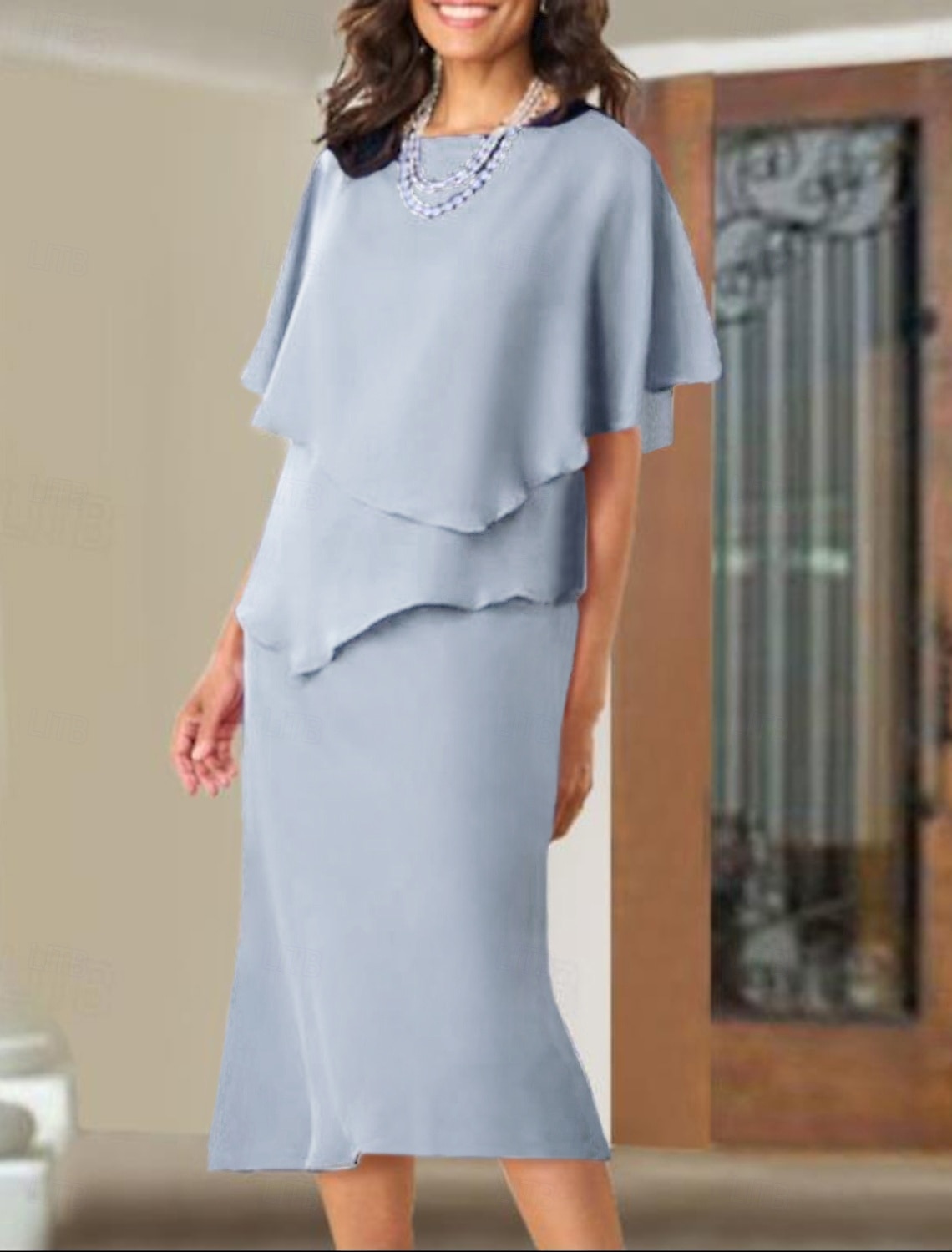 Abito A-Line per la madre della sposa Ospite di nozze Elegante Taglie forti Collo a gioiello Lunghezza tè Chiffon Maniche corte con rouches 2025 taglia personalizzata gratuita del 2025 a $125.99 –P4