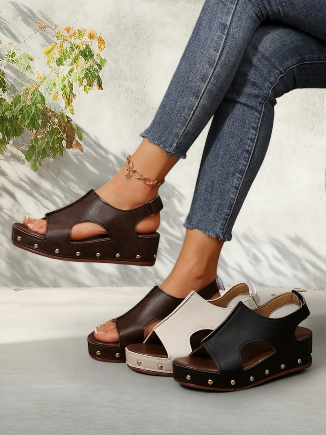 sandales compensées découpées noires pour femmes avec détails cloutés et semelle plateforme confortable - chaussures d'été tendance pour les sorties décontractées et à la plage de 2025 ? $26.99 –P6