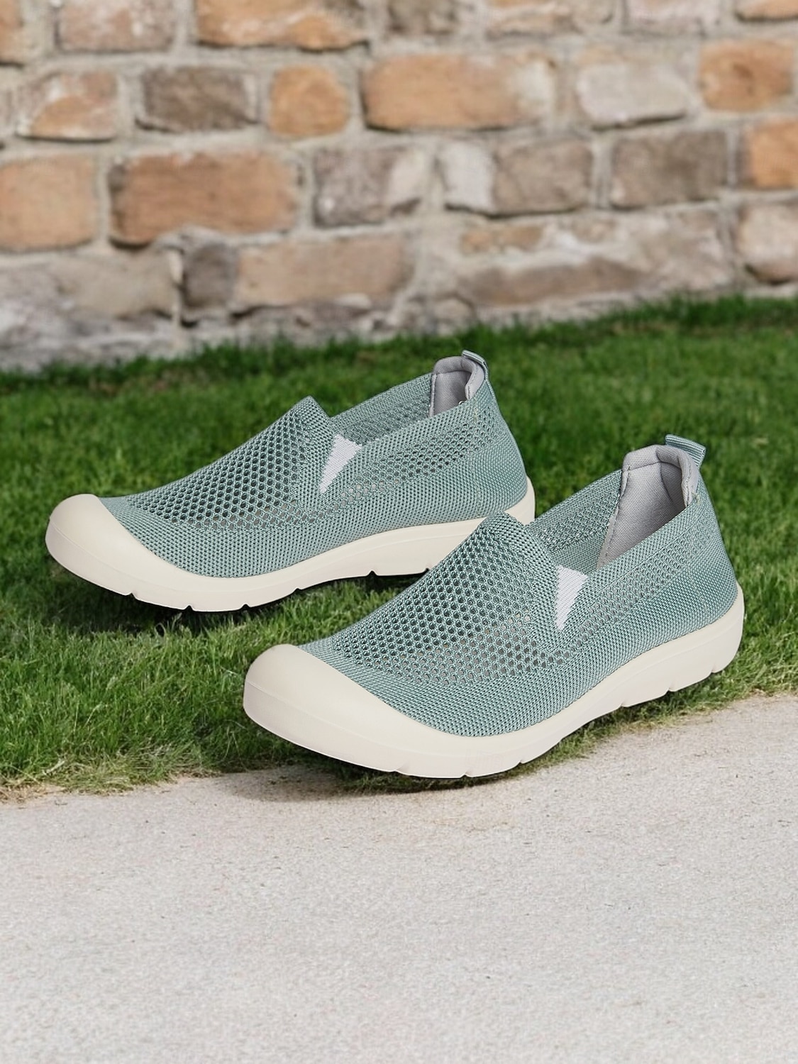 scarpe slip-on leggere e traspiranti da donna in rete: scarpe casual da passeggio per viaggi, attività all'aperto e comfort quotidiano del 2025 a $18.99 –P2