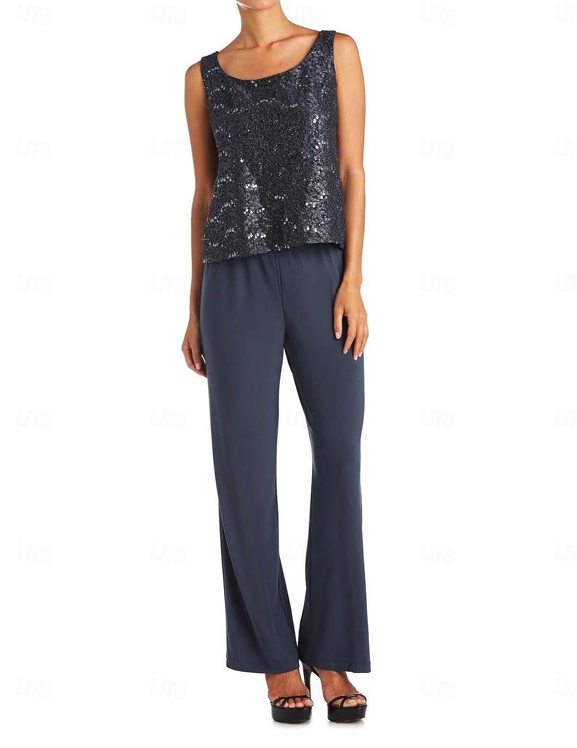 Tuta  Completo Mamma della Sposa Elegante Semplice Scollo a Gioiello Lunghezza Totale Chiffon Applicazione di Pizzo Sequins Manica 3/4 con Giacca con Bordo a Scallop Colore Unito 2025 del 2025 a $180.99 –P2