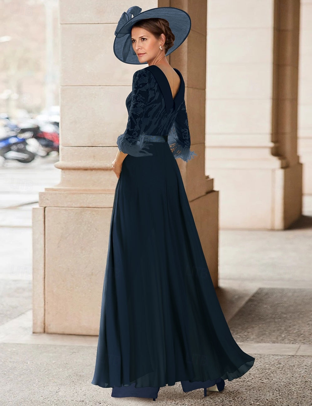 Tuta Completo Pantalone Lunghezza al pavimento Abito da cerimonia per signora Mezza Manica Collo gioiello Elegante Vintage Ospite di nozze Chiesa Chiffon con Piuma Paillettes Applicazioni del 2026 a $195.99 –P4
