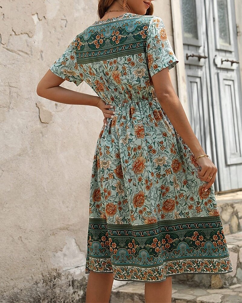 Dam Långklänning Maxiklänning Vardagsklänning A linjeklänning Sommarklänning Boho-klänning Elegant Hawaiisk Stylish Semester Dagligen Datum Normal Blommig Kortärmad V-hals Grön Sommar 2025 - $26.99 –P3