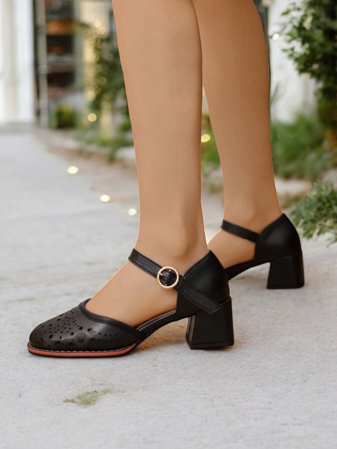 Weiße Mary-Jane-Schuhe mit niedrigem Absatz für Damen – lasergeschnittenes Blumendesign, Vintage-Stil für legere und formelle Anlässe 2025 - $54.99 –P3