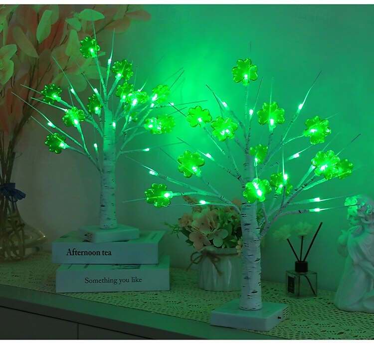 Veilleuse décorative trèfle de la Saint-Patrick 45 cm 13 LED - USB/batterie double alimentation avec télécommande 8 fonctions pour décoration d'ambiance de fête intérieure 1 pièce de 2025 ? $29.99 –P11