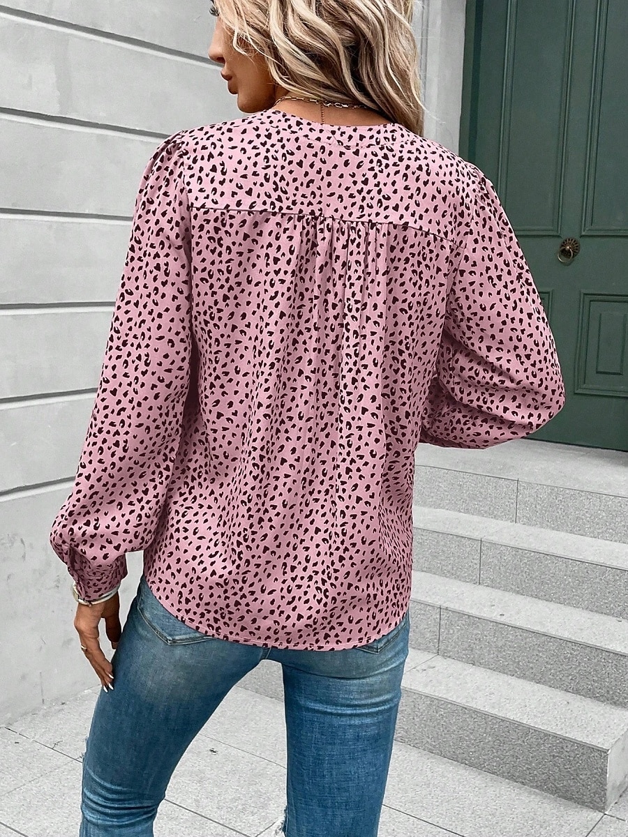 Femme Chemise Chemisier Léopard mode Décontractées manche longue Col cranté Hauts réguliers du quotidien Imprimer Blanche Rose Claire Eté Printemps de 2025 ? $32.99 –P6