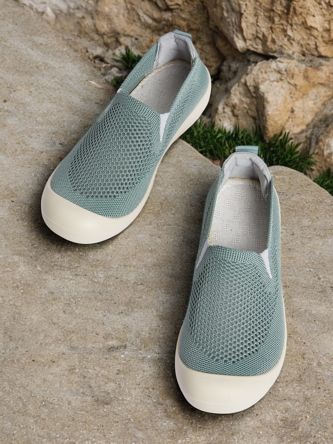scarpe slip-on leggere e traspiranti da donna in rete: scarpe casual da passeggio per viaggi, attività all'aperto e comfort quotidiano del 2025 a $18.99 –P3