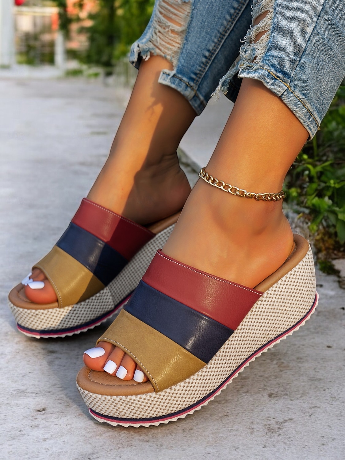 Sandalias de cuña con plataforma multicolor para mujer con punta abierta: zapatos de verano cómodos para salidas informales y vacaciones en la playa 2025 - $32.99 –P4