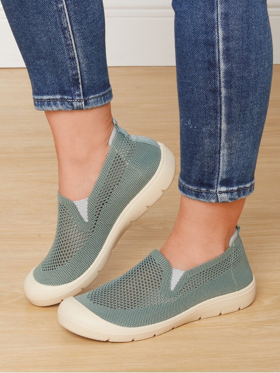 scarpe slip-on leggere e traspiranti da donna in rete: scarpe casual da passeggio per viaggi, attività all'aperto e comfort quotidiano del 2025 a $18.99 –P5