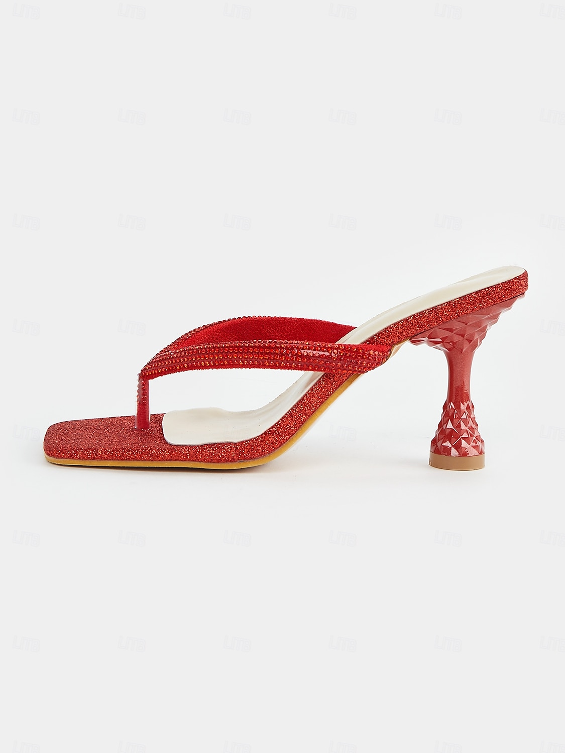 sandali bassi a V con glitter verdi: sandali aperti eleganti e unici per donna, con punta affilata e dettagli glitterati, ideali per le occasioni serali e festive. del 2025 a $32.99 -P1