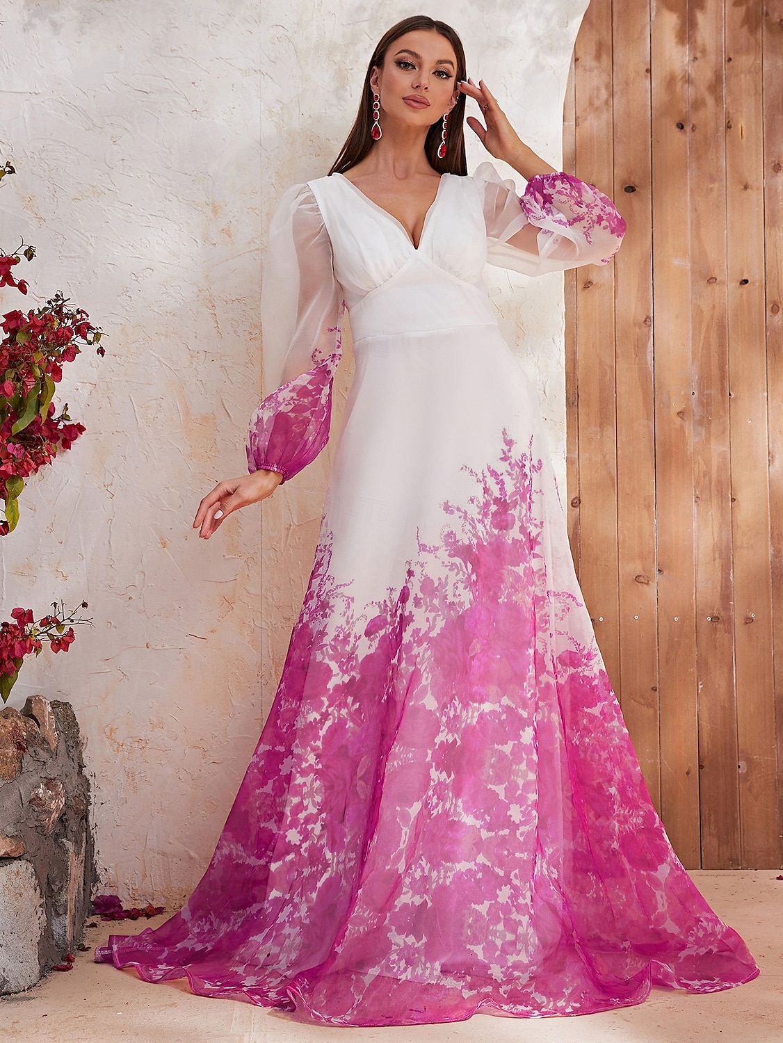 Vestido A-Line Mãe da Noiva Vestido Elegante Decote V Profundo Com Detalhes Franzidos Comprimento do Chão Organza Estampa Floral Manga Puff Longa Vestido Derby Vestido de Dia da Corrida Vestido de 2025 por $180.99 –P1