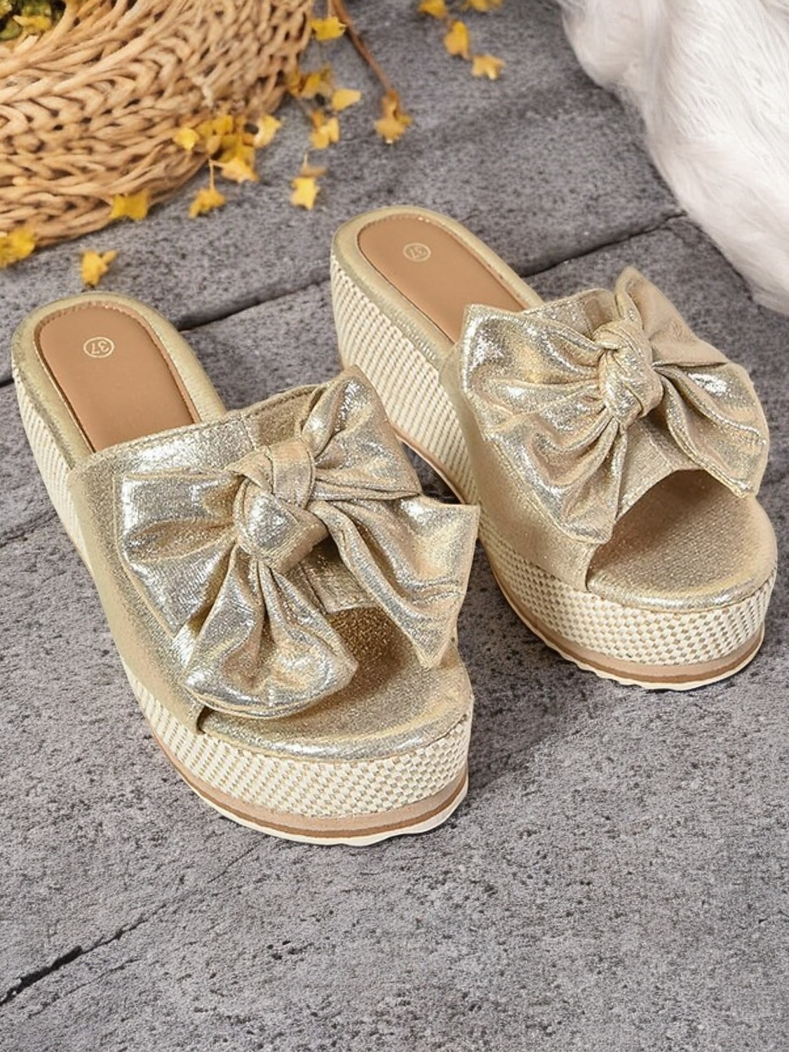 босоножки на танкетке с золотистым металлическим бантом для женщин - гламурные босоножки на платформе для повседневных летних прогулок 2025 - €23.99 –P2