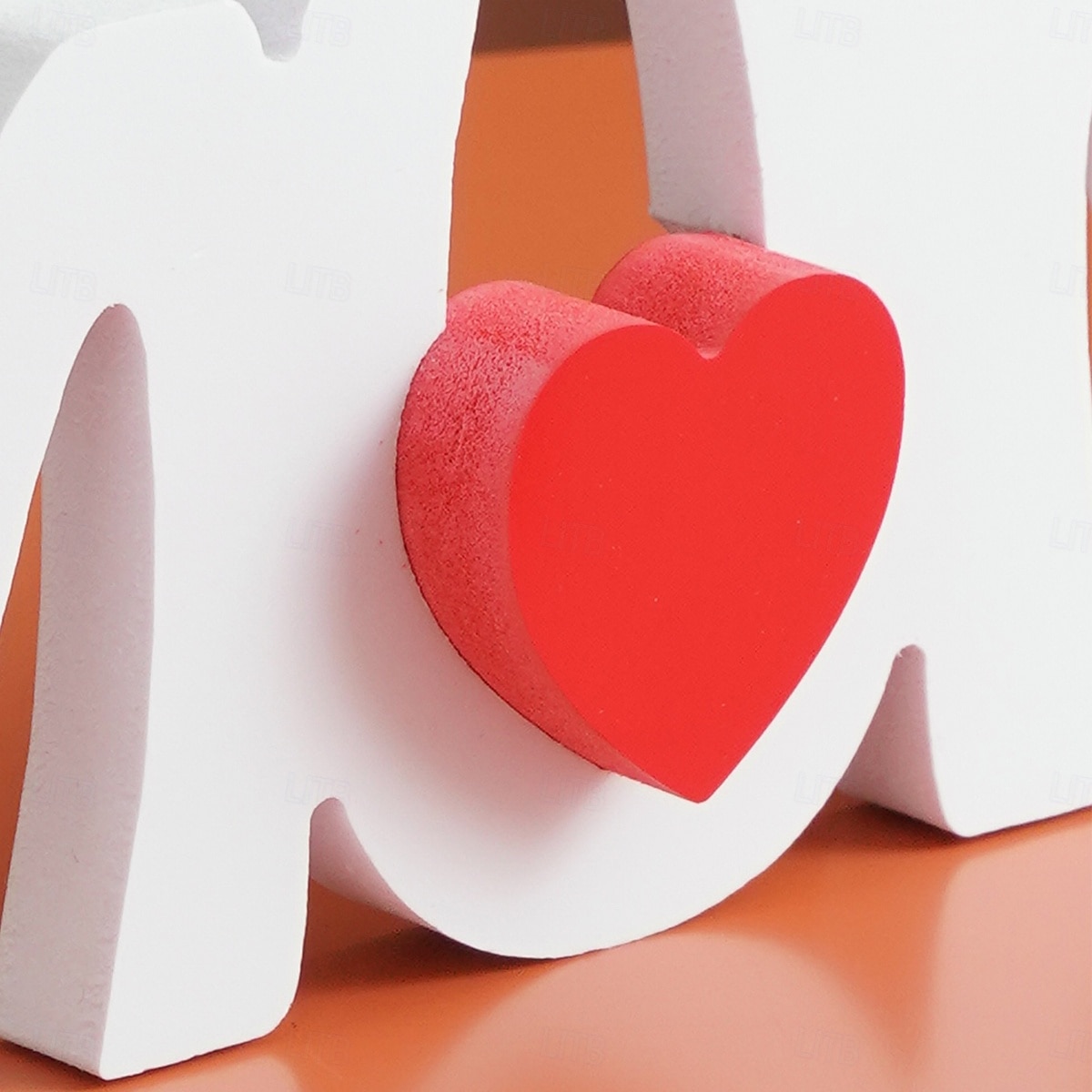 1PC, Mother's Day Red Heart White MUM Letter-shaped Decorative Item, Sherwood Board Material Tabletop Decorative Letter Board, Gifts for Mom, Suitable for Home Decoration, Parties, and Gatherings 2026 - $15.99 –P10