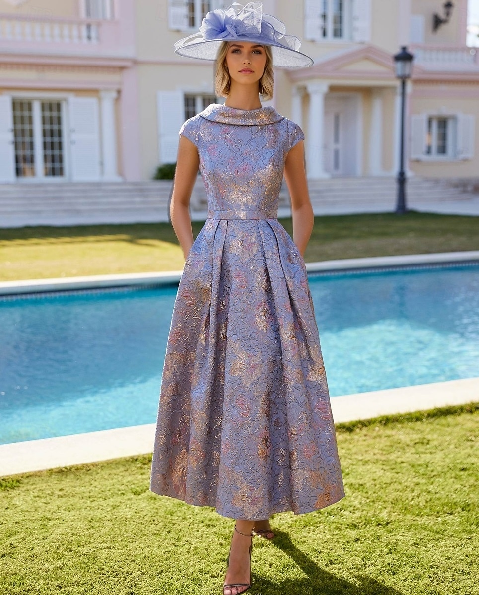 Blumenlila A-Linie Kleid Brautmutter Kleid Elegantes Vintage V-Ausschnitt Knöchellang Polyester Kurzarm mit Stickerei Jacquard Derbykleid Rennsportskleid Hochzeitsgastkleid 2025 2025 - $159.99 –P1
