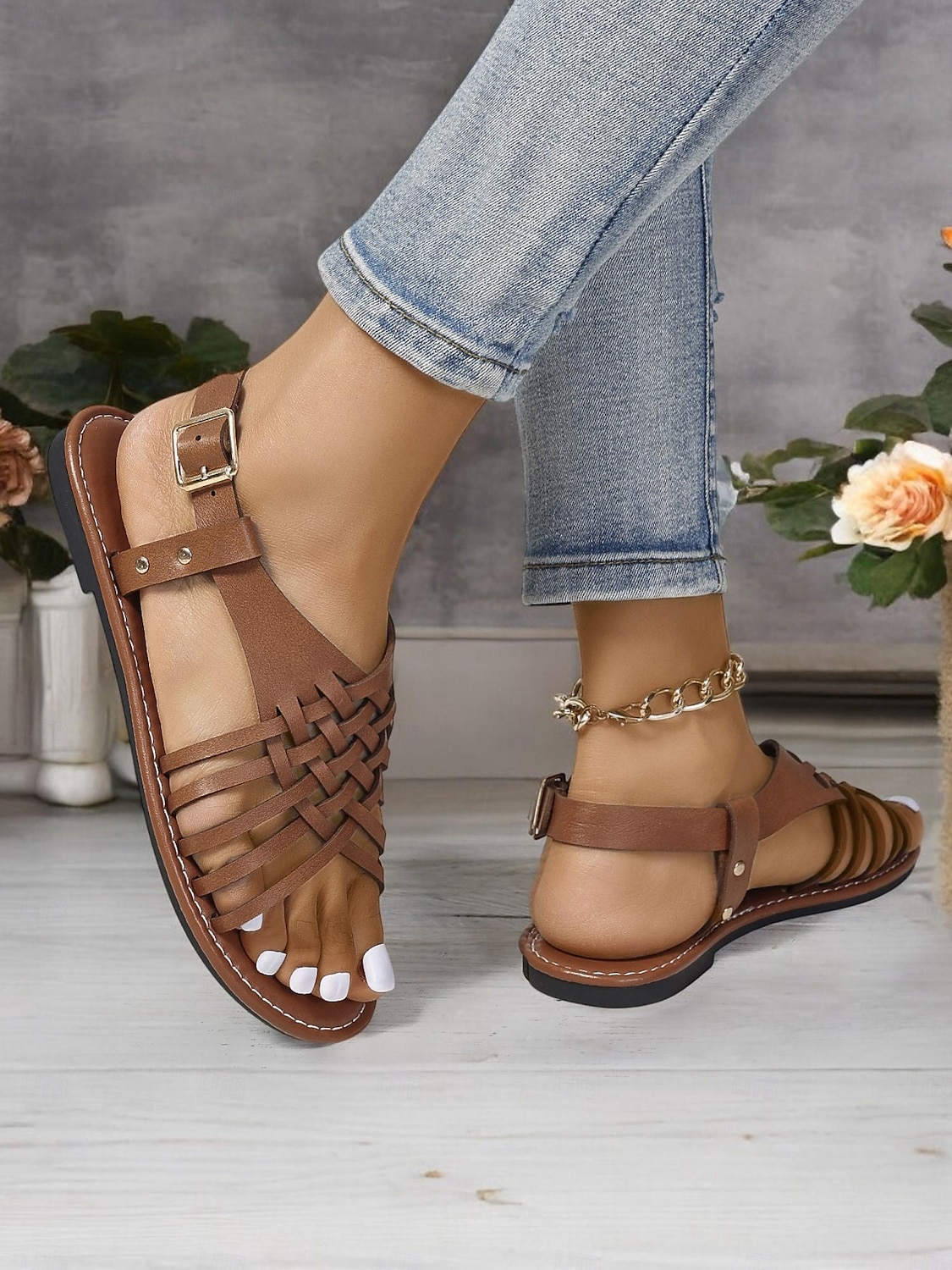 svarta flätade platta sandaler för kvinnor med axelbandsdesign, bekväm sula och avslappnad stil för sommarkläder och strandutflykter 2025 - $18.99 –P2
