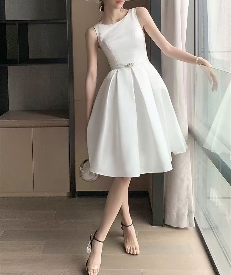 Robe da laurea bianche boho abiti da sposa abito a-line scollo a V senza maniche lunghezza al ginocchio in jersey completi da sposa abiti da sposa con cintura  nastri del 2025 a $141.99 –P5
