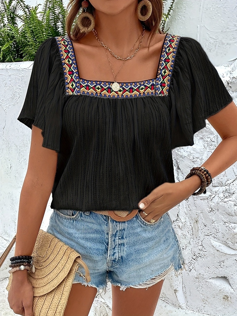 Femme Chemise Chemisier Couleur unie mode Décontractées Manche Courte Col Carré Hauts réguliers du quotidien A Volants Patchwork Brodée Noir Blanche Eté Printemps de 2025 ? $21.99 –P10
