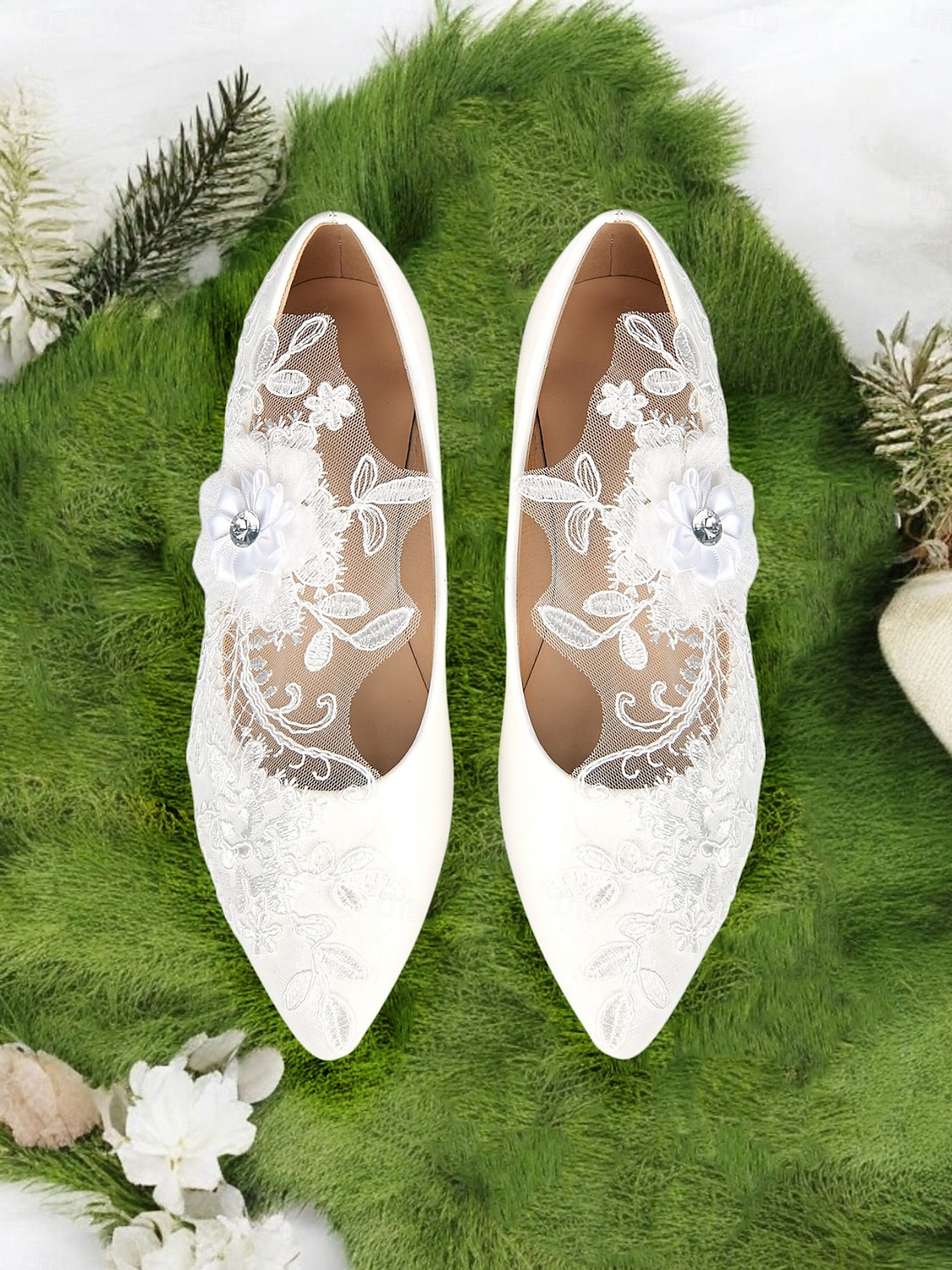 White Lace Wedding Shoes with Floral Appliqué and Mesh Design for Brides for Formal Occasions 2025 - $42.99 –P1