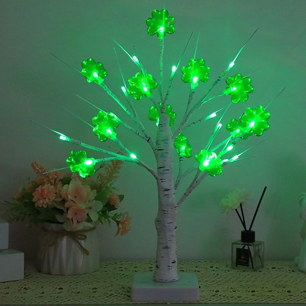 Veilleuse décorative trèfle de la Saint-Patrick 45 cm 13 LED - USB/batterie double alimentation avec télécommande 8 fonctions pour décoration d'ambiance de fête intérieure 1 pièce de 2025 ? $29.99 –P7