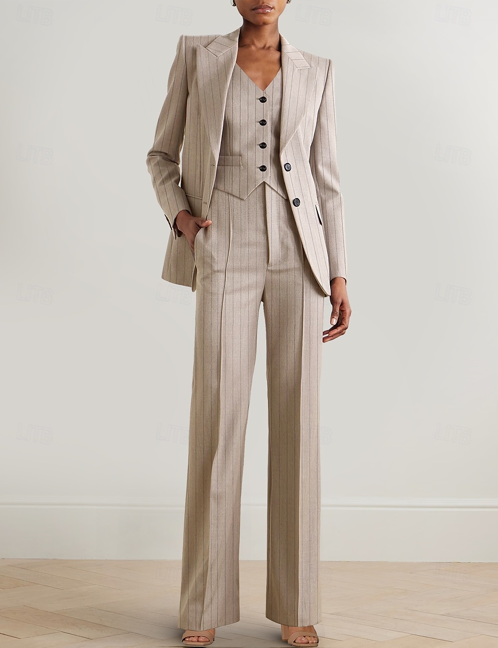 Nadrágöltöny 3 Részes Készlet Anyának a Menyasszonyhoz Tuxedo Esküvői Vendég Elegáns Blézer Klapák Bokahosszig Csíkos Hosszú Ujjú Zsebekkel 2025 - $199.99 –P7