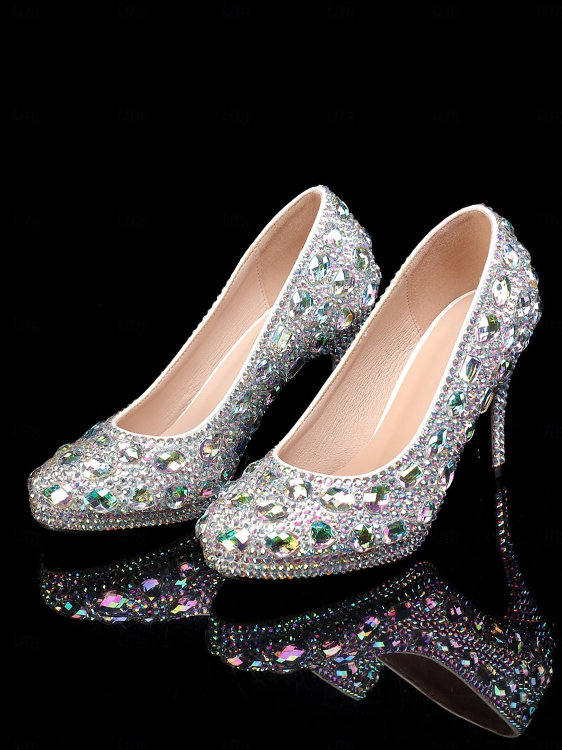 talons aiguilles ornés de cristaux dorés avec pochette assortie – ensemble de soirée et de mariage élégant pour femme de 2025 ? $109.99 –P6
