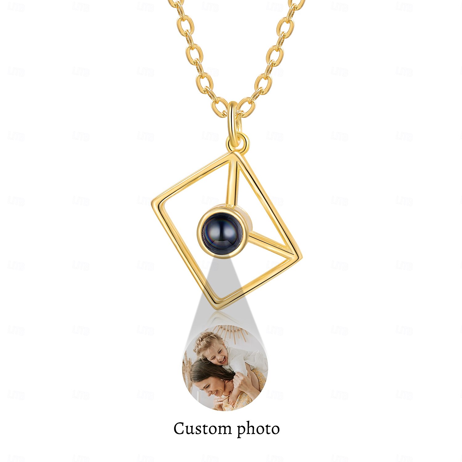 Colar de Projeção de Foto Personalizado - O Melhor Presente para Mãe – Pingente em Forma de Envelope com Pedra de Projeção Preta Presente Perfeito de Casamento ou Ocasião Especial de 2025 por $29.99 –P11