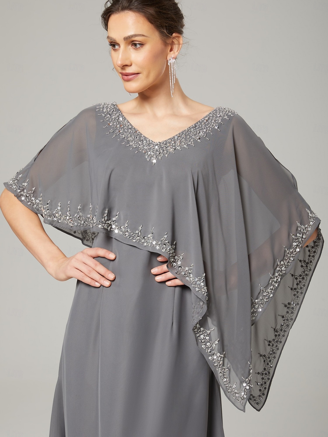 Abito madre della sposa a colonna  a sheaths elegante scollo a V lungo fino al pavimento in chiffon maniche a metà con perline del 2025 a $213.99 –P5