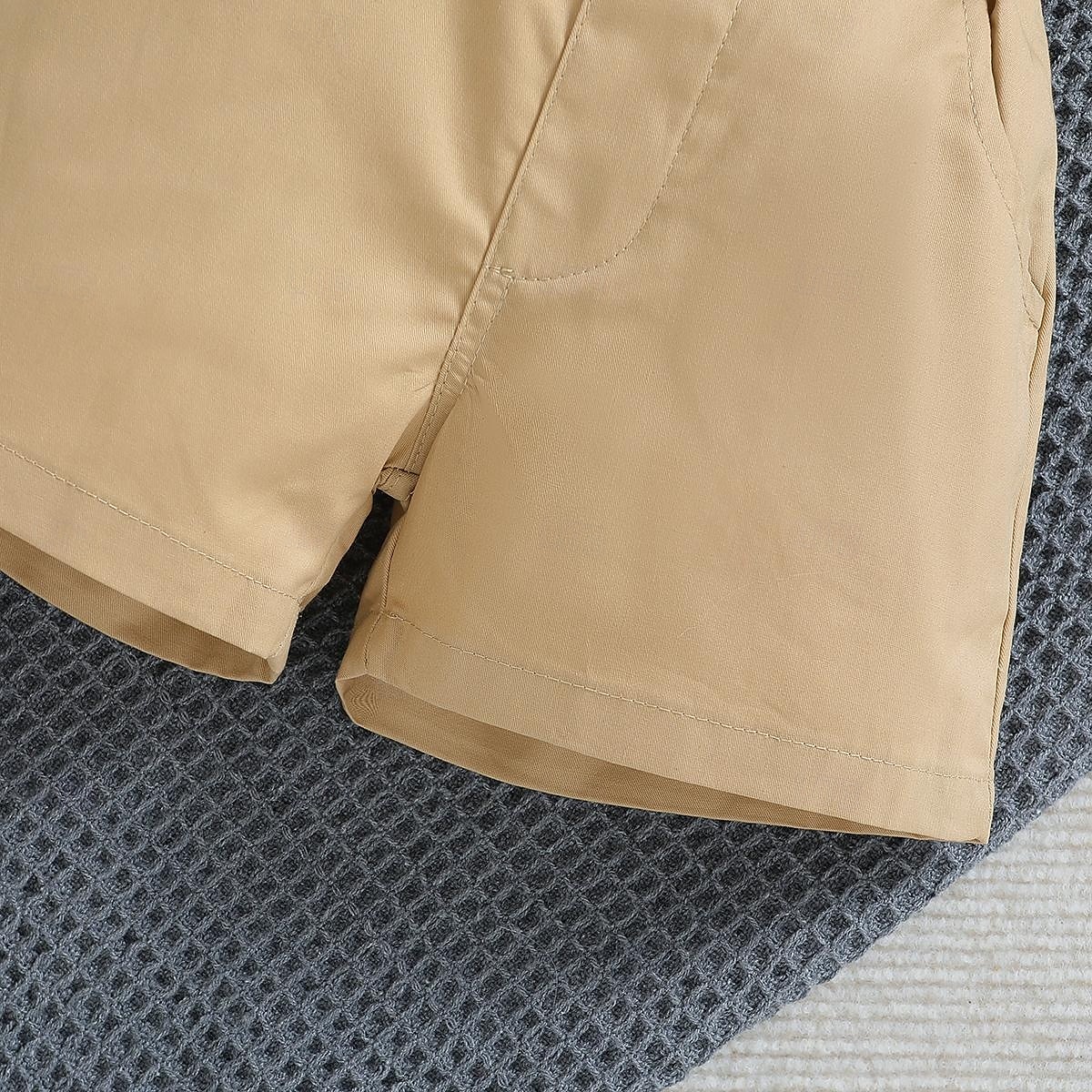 3 Pièces Costume de Porteur d'Alliance Garçon Enfants Bébé Chemise & Short Ecole Formel Soirée Mode Doux Couleur unie Col en V Blanche Coton de 2025 ? $23.99 –P6