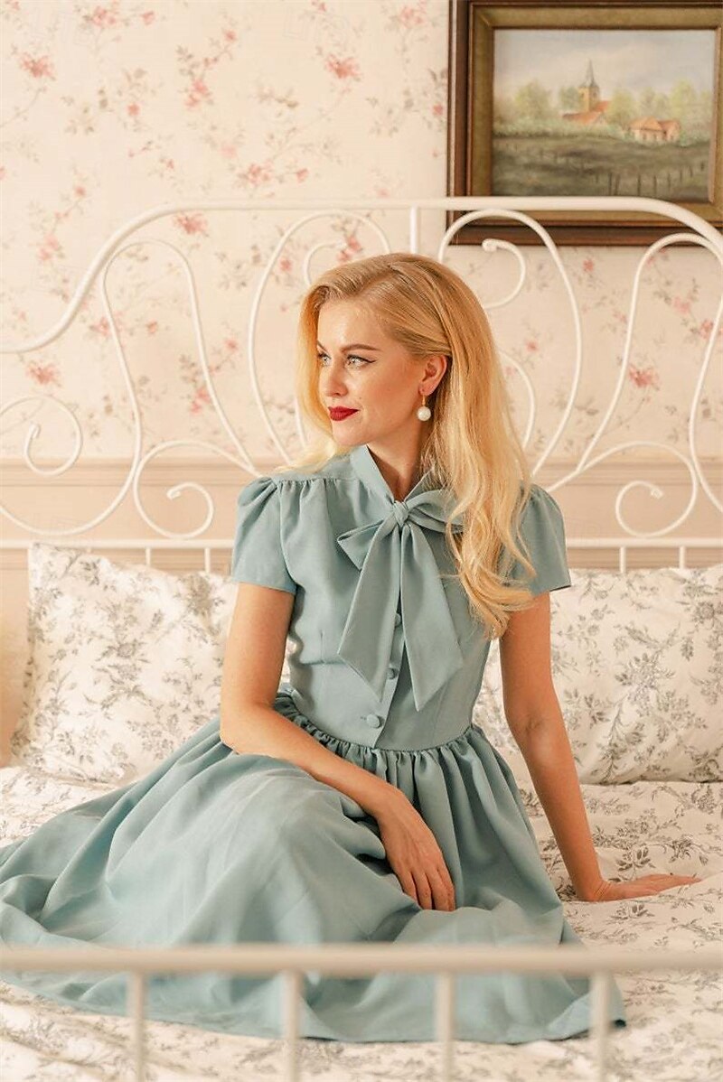 Elegantní 50. léta Retro Ke kolenům Šaty A-Line šaty Čajové šaty Pevná barva A-Linie Dámské Vánoce Karneval Nový rok Maturita Denní nošení loučení se svobodou nevěsty Dospělé Šaty pro návrat domů Léto 2025 - $34.99 –P16
