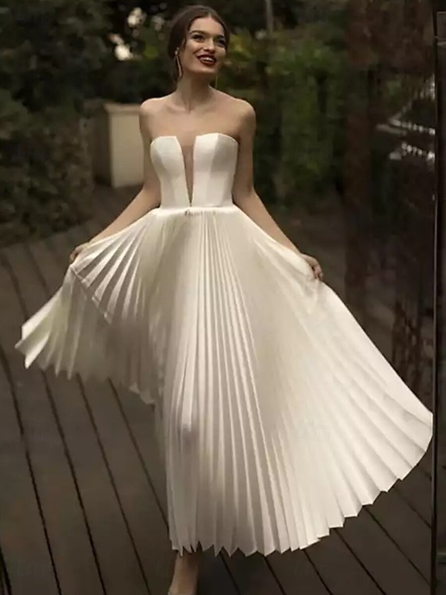 asymmetrical tulle wedding dress Asymmetrical Wedding Dresses