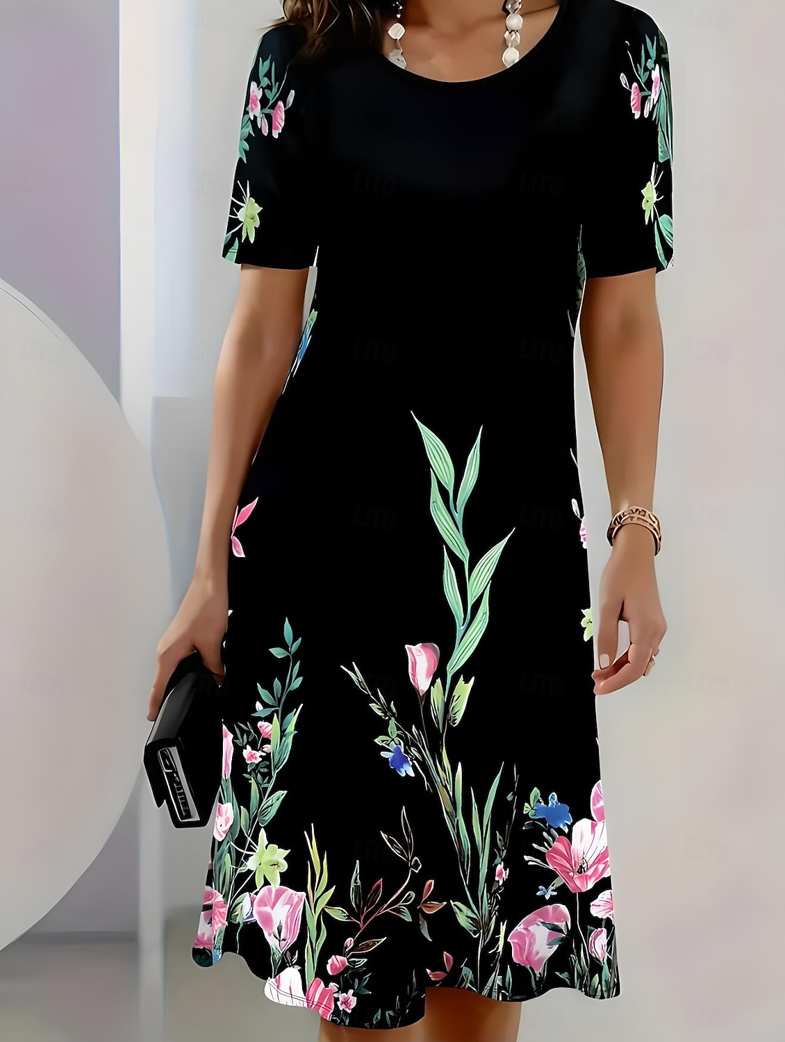 Naisten Midimekko Rento mekko Tpaitamekko Kesämekko Midi mekko Tyylikäs Böömi Loma Loma Pyhäpäivä Deitti Loose Fit Kukka Lyhythihainen Tiukka pyöreä kaula-aukko Musta Kesä 2025 - $32.99 –P1