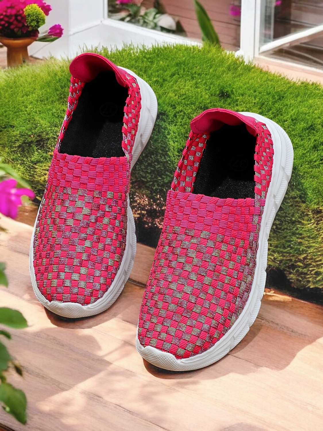 2025年 女性用スリッポンスニーカー - 通気性のある織りデザインと快適なソールで、春夏のカジュアルなお出かけに最適です。  コレクション – $32.99 –P5