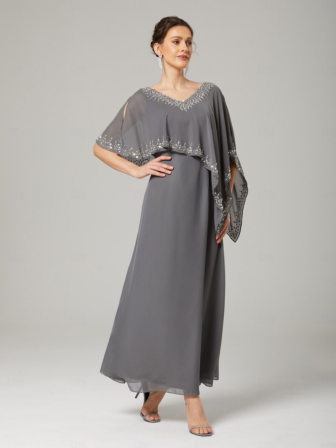 Abito madre della sposa a colonna  a sheaths elegante scollo a V lungo fino al pavimento in chiffon maniche a metà con perline del 2025 a $213.99 –P4