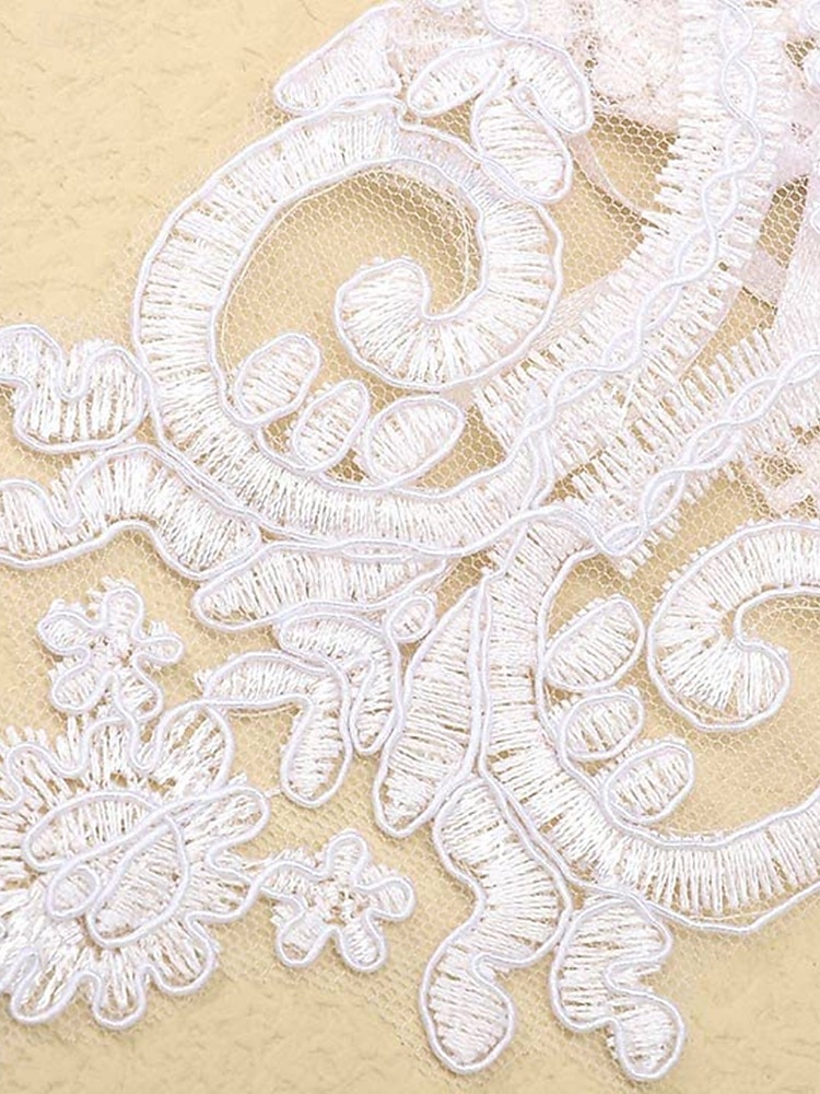 elegante hvite blonde brudehansker – vintage fingerløse bryllupshansker med blomsterbroderi for bruder og formelle arrangementer 2025 - $11.99 –P4
