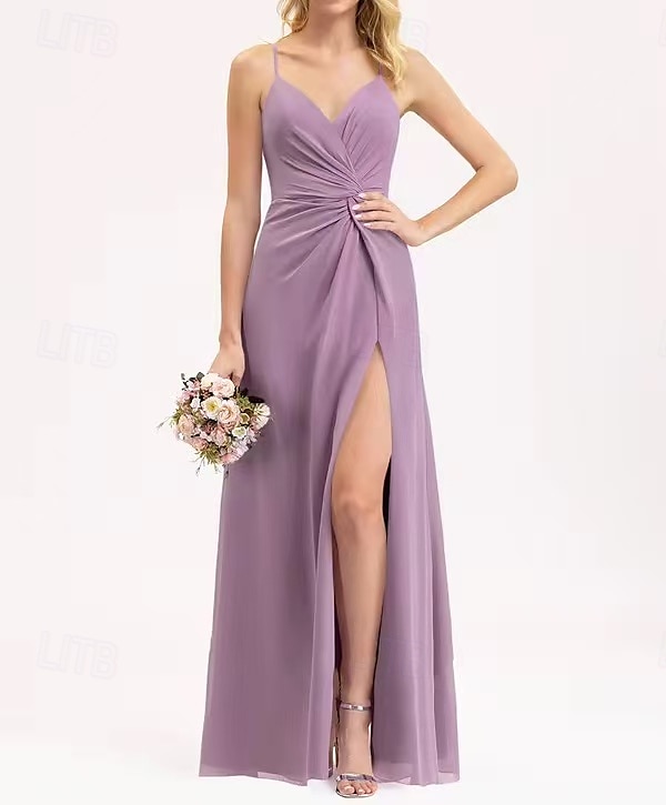 Vestido de Dama de Honra A-Line V Decote  Alças de Espaguete Sem Mangas Elegante Comprimento Longo Chiffon  Spandex  Shantung com Draping  Ruching  Bandagem de 2025 por $162.99 –P1