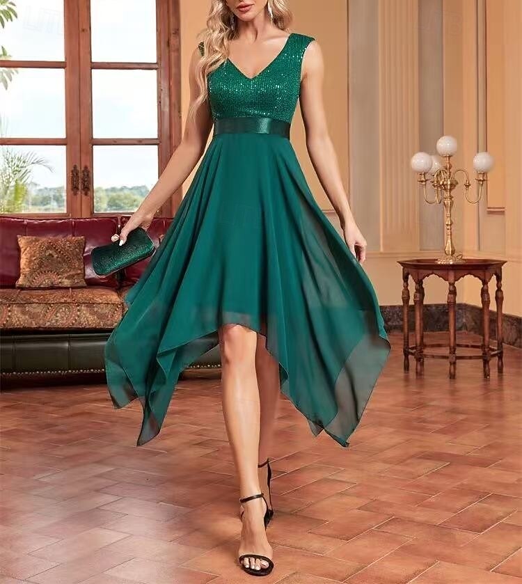 A-Line Bridesmaid Dress V Neck / Plunging Neck Sleeveless Elegant Floor  Length Chiffon / Spandex / Sequined with Ruffles / Draping / Ruching 2022  2026 - $187.99