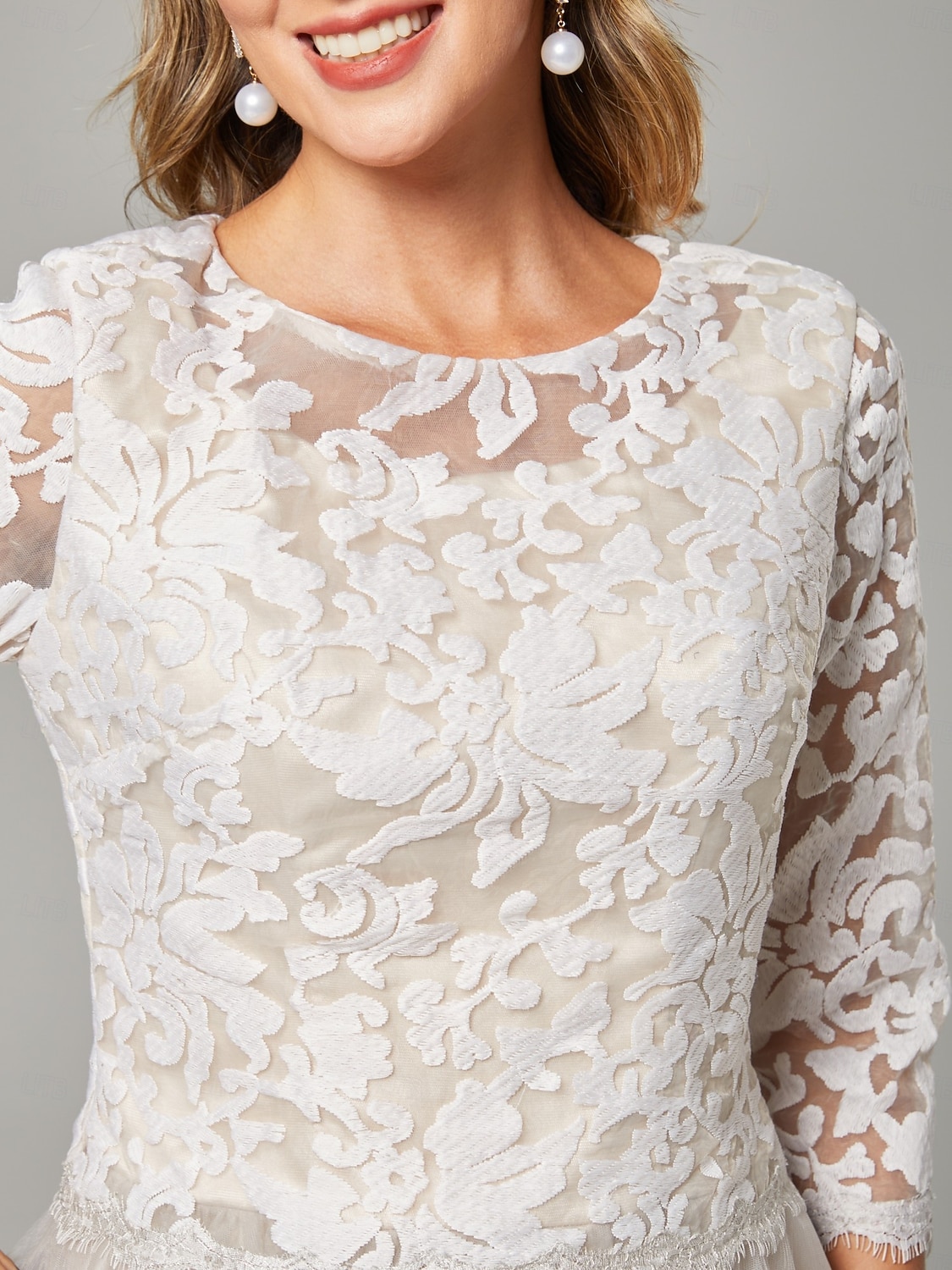 Robe A-Line Maman de la Mariée Robe Invitée de Mariage Élégante Col Crew Transparent Longueur Genou Chiffon Dentelle Tulle Manches 3/4 avec Plis Appliqués Robe Midi de 2025 ? GBP £119.28 –P5