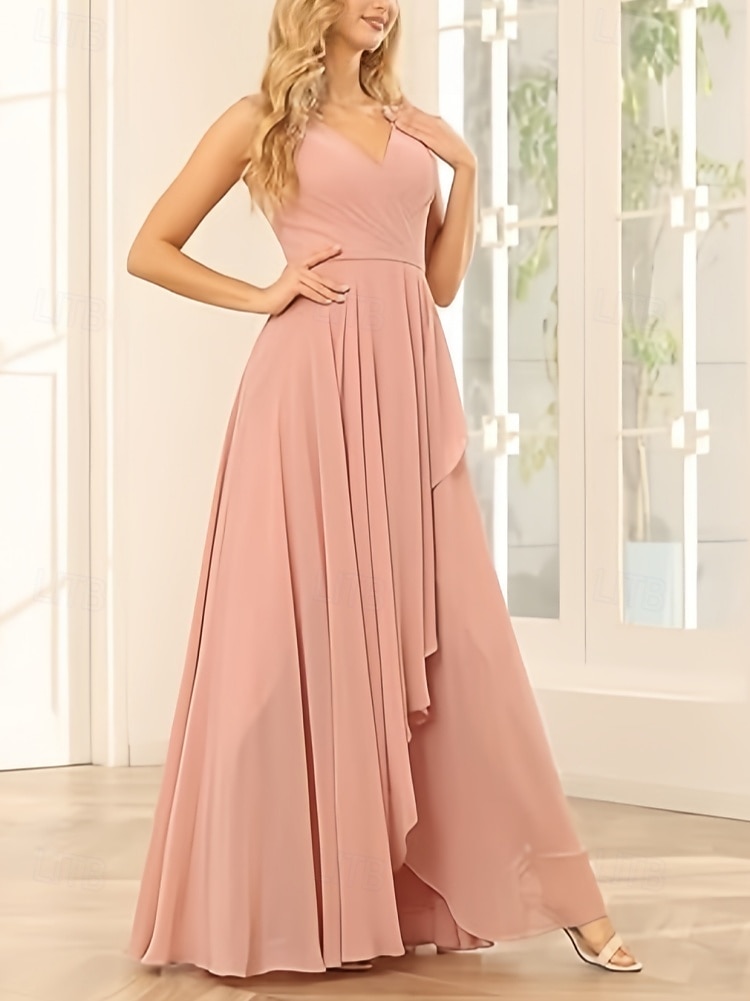 Linea ad A Vestito da damigella Scollo a V Senza Maniche Elegante Asimmetrico Chiffon con Volant / Arricciatura 2022 del 2025 a $165.99 –P3