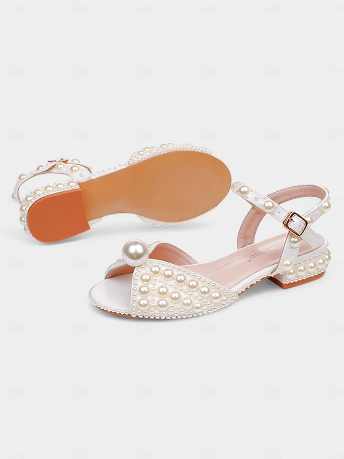 Sandales de mariée blanches en perles, chaussures à petit talon bloc et bride cheville pour les mariages champêtres et formels. de 2026 ? $69.99 –P4