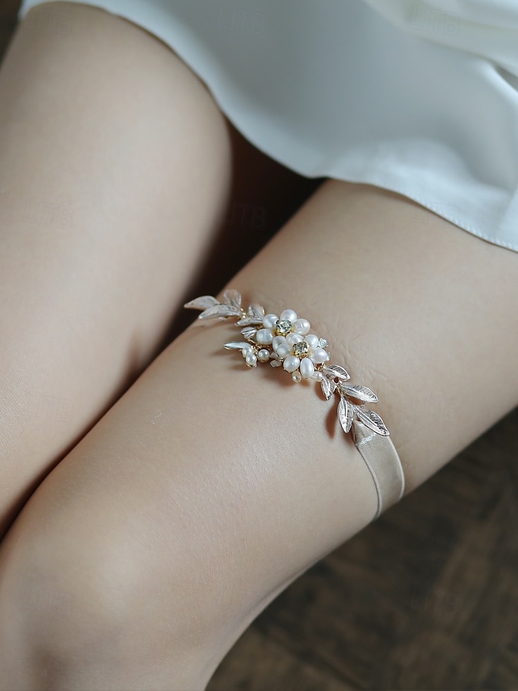Polyester Fashion Wedding Garter With Pearls / Gore Garters Wedding / Party / Evening 2025 - $20.99 –P4