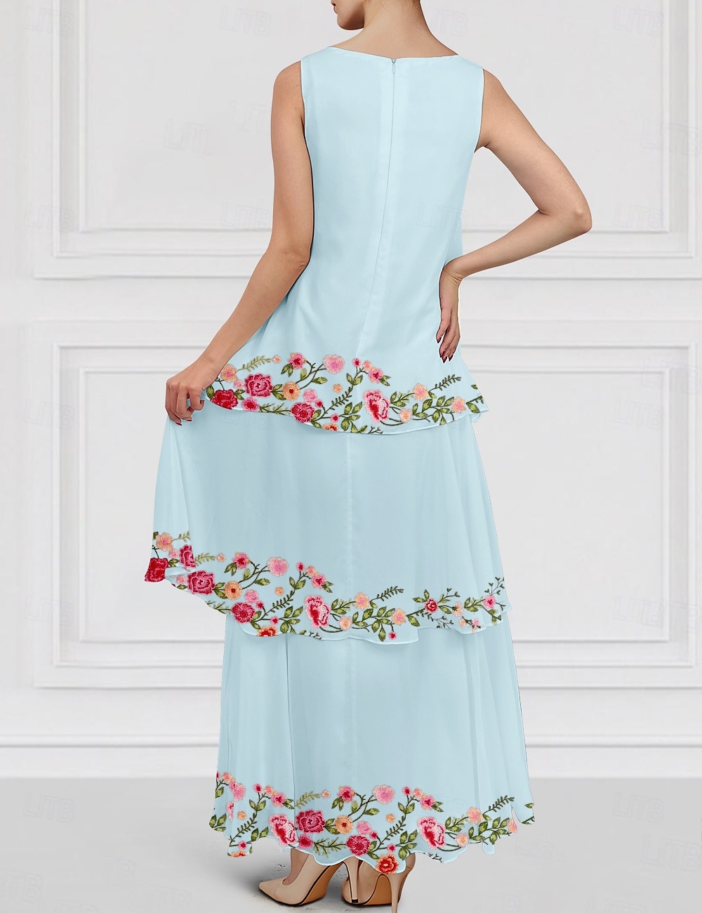 Robe Florale A-Ligne Mère de la Mariée Bleue Verte Élégante Grande Taille Col Bijou Longueur de Sol Chiffon Sans Manches avec Broderie en Niveaux Volants Cascades de 2025 ? $126.99 –P2