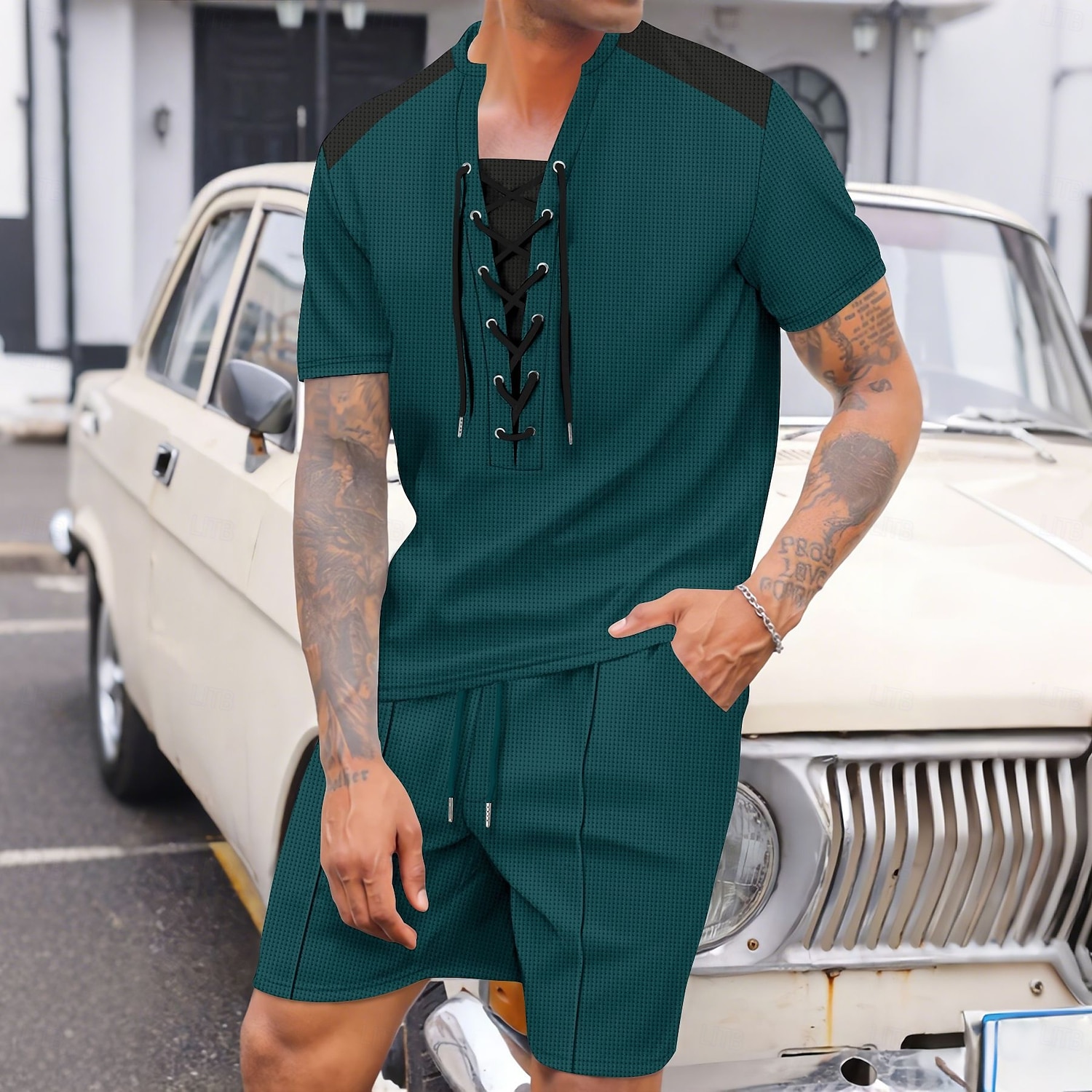Herr T-shirtkostymer 2 delar outfits T-shirt och shorts Kortärmad Rund halsringning Sommar Färgblock Mode Ledigt Snörning 2 st Semester Dagliga kläder Utekväll Svart Vit Vin Topp t-shirt för män 2025 - $35.99 –P3