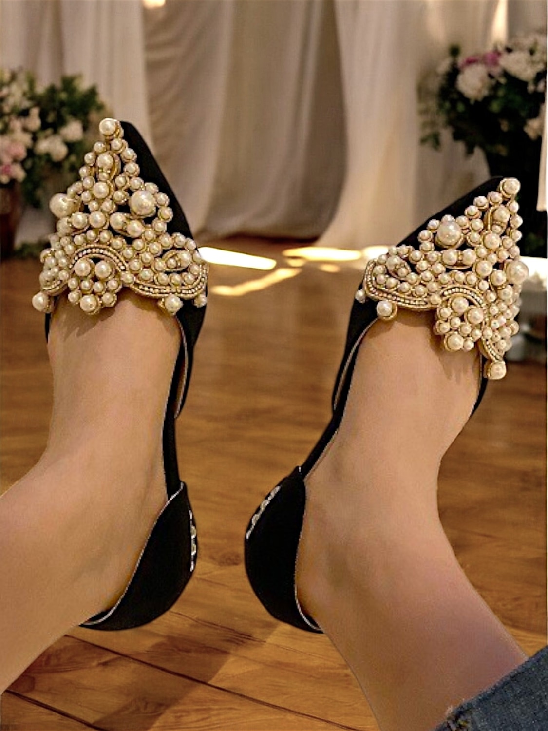 ballerines à bout pointu en satin noir pour femmes avec ornements en perles et cristaux – ballerines de mariée élégantes pour mariages et événements spéciaux de 2025 ? $54.99 –P3
