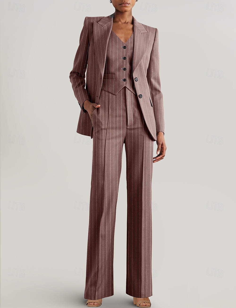 Nadrágöltöny 3 Részes Készlet Anyának a Menyasszonyhoz Tuxedo Esküvői Vendég Elegáns Blézer Klapák Bokahosszig Csíkos Hosszú Ujjú Zsebekkel 2025 - $199.99 –P9