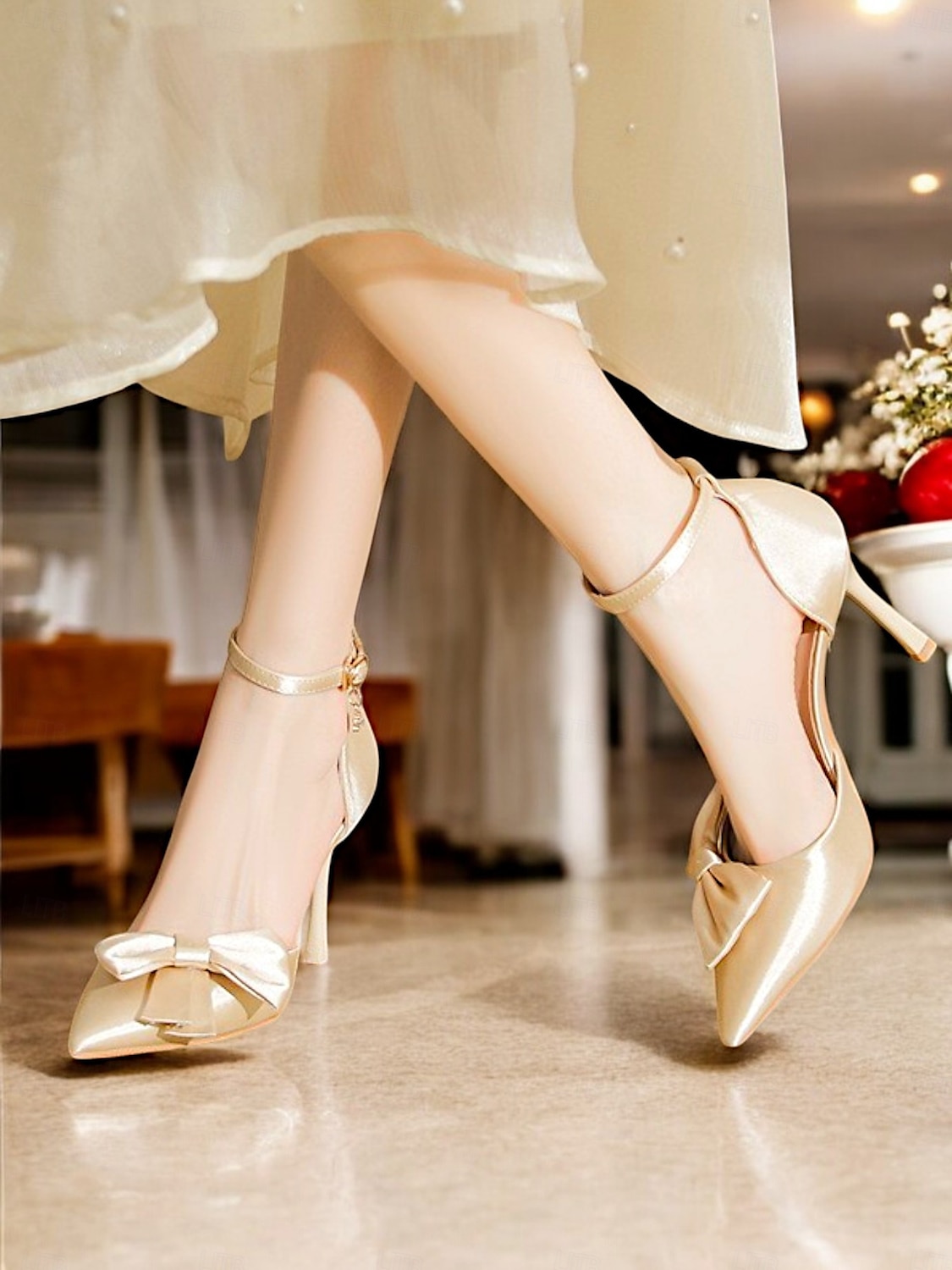 Champagnerfarbene Pumps mit Fesselriemchen und Schleife – elegante Damen-Stilettos mit spitzer Spitze für Hochzeiten und besondere Anlässe 2025 - $54.99 –P1