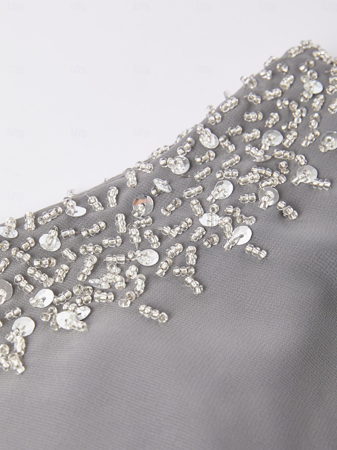 Abito madre della sposa a colonna  a sheaths elegante scollo a V lungo fino al pavimento in chiffon maniche a metà con perline del 2025 a $213.99 –P7