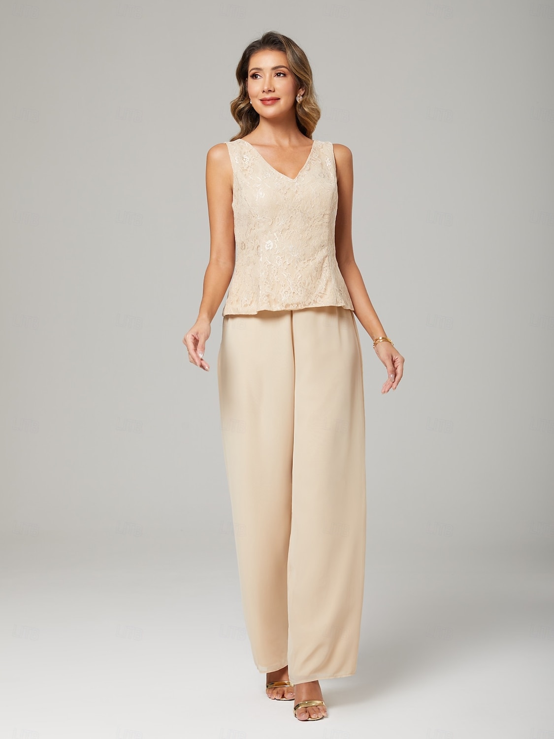 Combinaison  pantalon 3 pièces robe de la mère de la mariée invité de mariage formel élégante encolure en V longue jusqu'au sol robe en chiffon avec dentelle manches longues blazer avec appliqués de 2025 ? $136.99 –P5