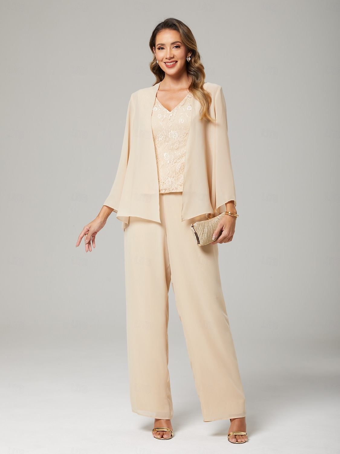Combinaison  pantalon 3 pièces robe de la mère de la mariée invité de mariage formel élégante encolure en V longue jusqu'au sol robe en chiffon avec dentelle manches longues blazer avec appliqués de 2025 ? $136.99 –P1