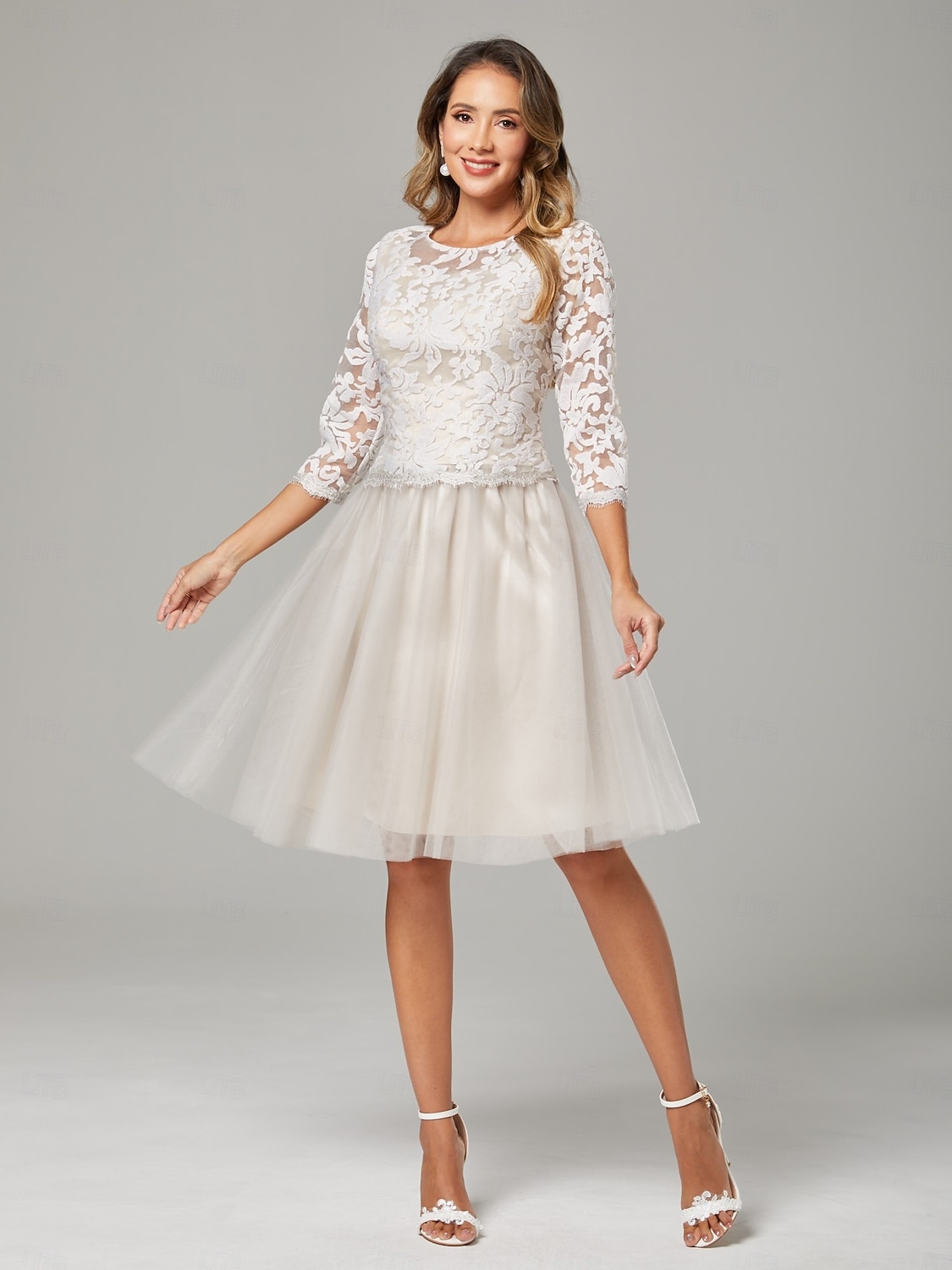 Robe A-Line Maman de la Mariée Robe Invitée de Mariage Élégante Col Crew Transparent Longueur Genou Chiffon Dentelle Tulle Manches 3/4 avec Plis Appliqués Robe Midi de 2025 ? GBP £119.28 –P1