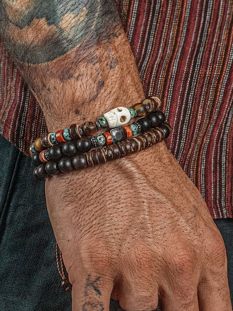 bohemiska döskalle- och pärlarmband för män – handgjorda armband av trä, harts och turkos pärlor, stapelbara armband, avslappnad stil för vardagen 2025 - $14.99 –P1
