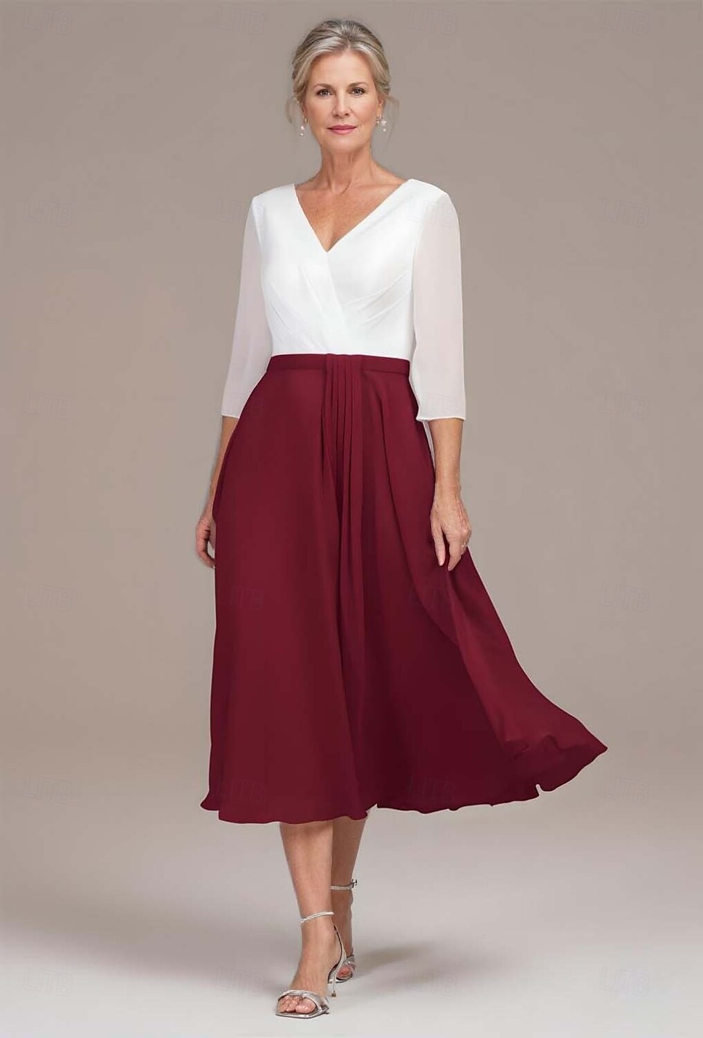 Abito A-Line Madre della Sposa Abito Elegante Semplice Scollatura a V Lunghezza Tè Chiffon Manica 3/4 con Pizzo Abito Midi a Colore Solido del 2025 a $146.99 –P3